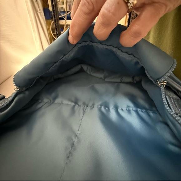 Lululemon Crew 22L Blue Backpack - Picture 10 of 12